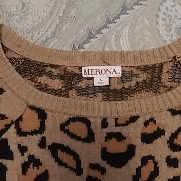 Leopard print sweater - Picture 2 of 2